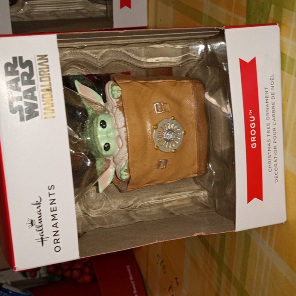 “GROGU" Hallmark ORNAMENT (NEW)!!